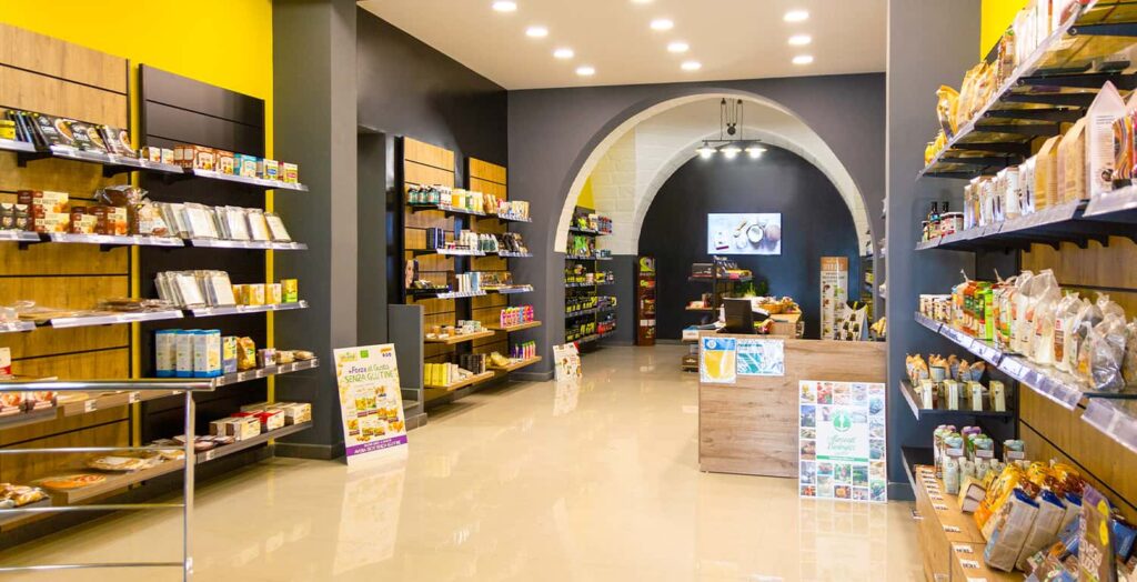 Arredo e allestimento negozio alimentari: progettazione e allestimento di Spettacolo Design