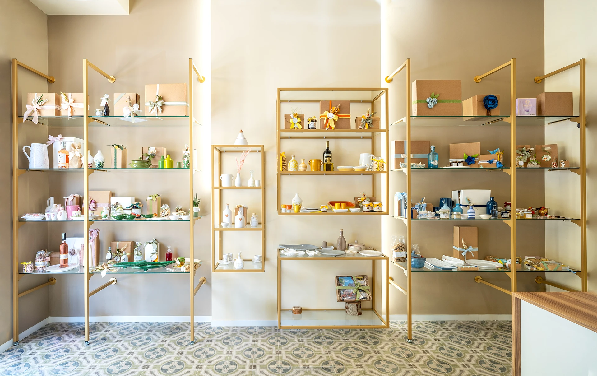 Articolo per la casa - Leccornie sotto gli ulivi